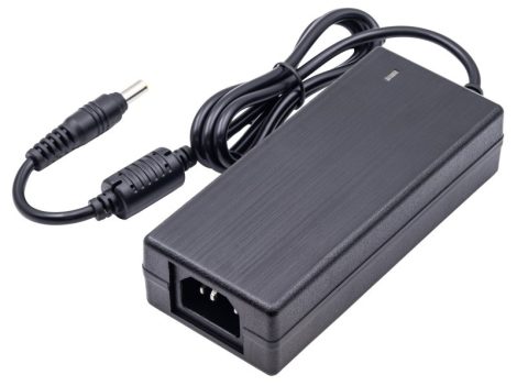 Nestron NPS-D112D-3A-CCTV Asztali CCTV tápegység 12 VDC/3 A, tápkábellel