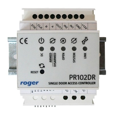  Roger PR102DR 35 mm-es DIN sínre szerelhető beléptetésvezérlő, egy átjáró kétirányú vezérlése, önálló vagy hálózatos működés