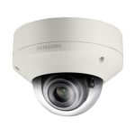   SAMSUNG SNV5084 IPOLIS kültéri vandálbiztos nagydinamikájú motoros zoom-os mechanikus Day&Night 1,3 megapixeles HD IP dome kamera, 1/3-os 1,3Megapixel Progressive Scan CMOS chip, WiseNet III DSP chip