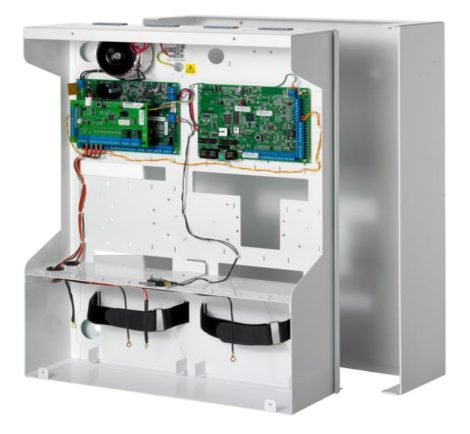 Acre-Vanderbilt SPC5350.320-L1 16-128 zónás riasztóközpont, 16 partíció, 12-128 kimenet, Ethernet, fém ház, Grade 5