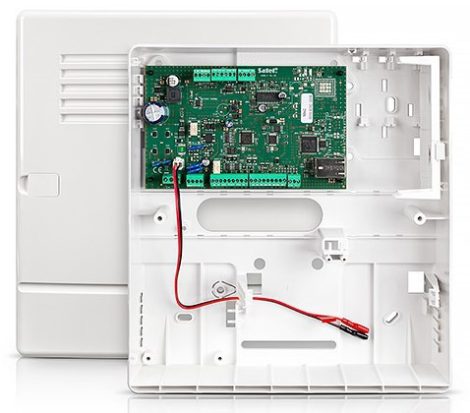 Satel VERSA IP 4-30 zónás riasztóközpont beépített PSTN/ETH egységgel, műanyag ház